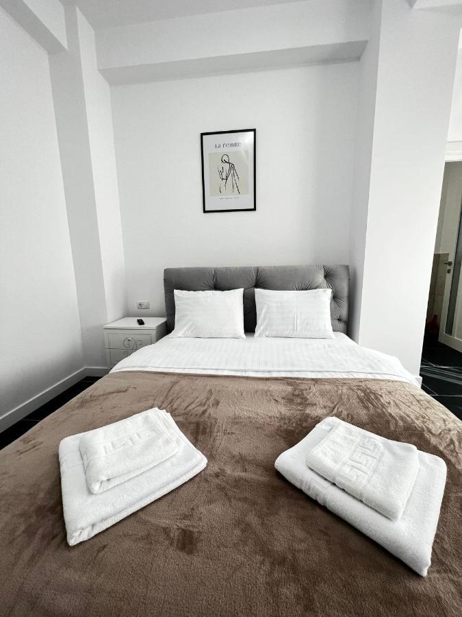 Marvellous Aparthotel With Master Apartments Suczawa Zewnętrze zdjęcie