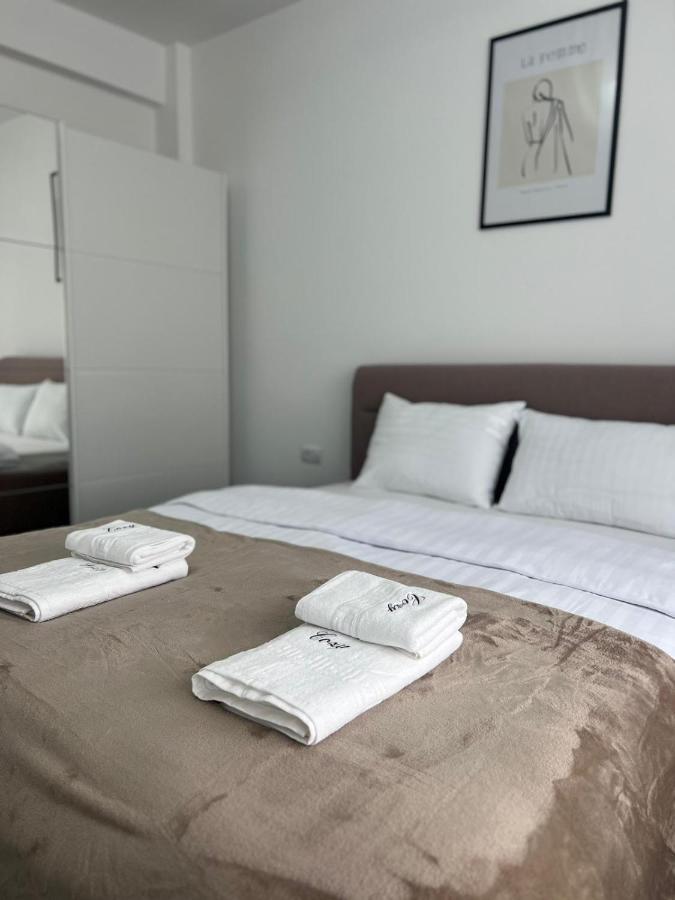 Marvellous Aparthotel With Master Apartments Suczawa Zewnętrze zdjęcie
