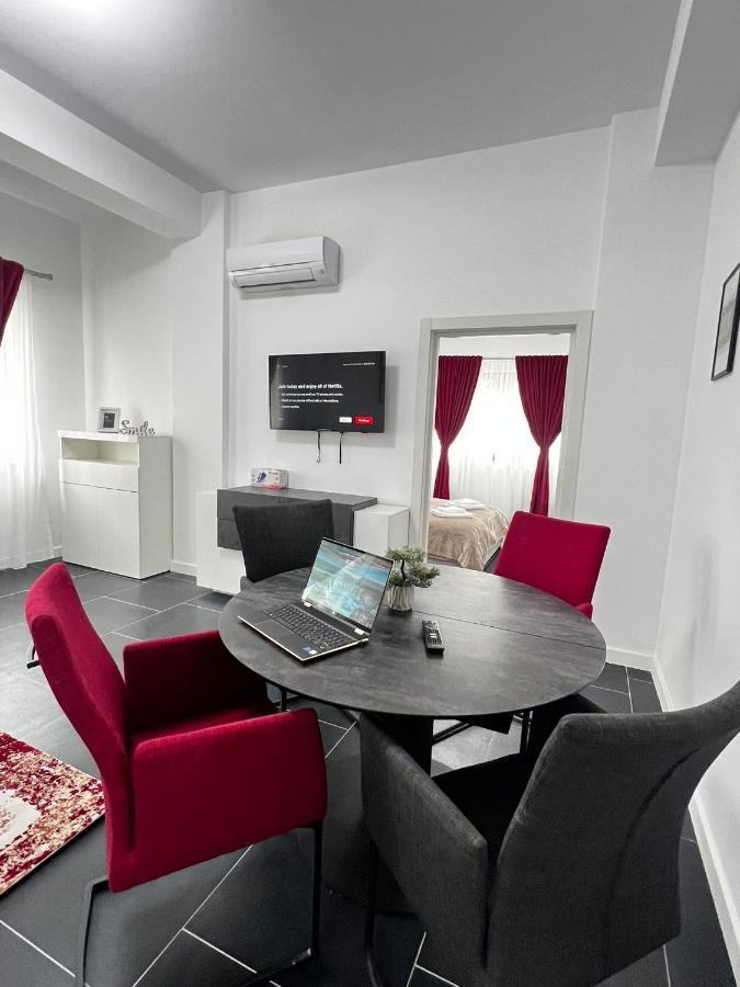 Marvellous Aparthotel With Master Apartments Suczawa Zewnętrze zdjęcie