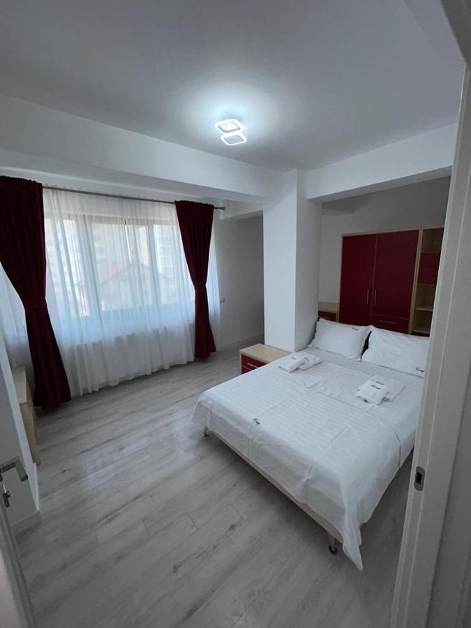 Marvellous Aparthotel With Master Apartments Suczawa Zewnętrze zdjęcie