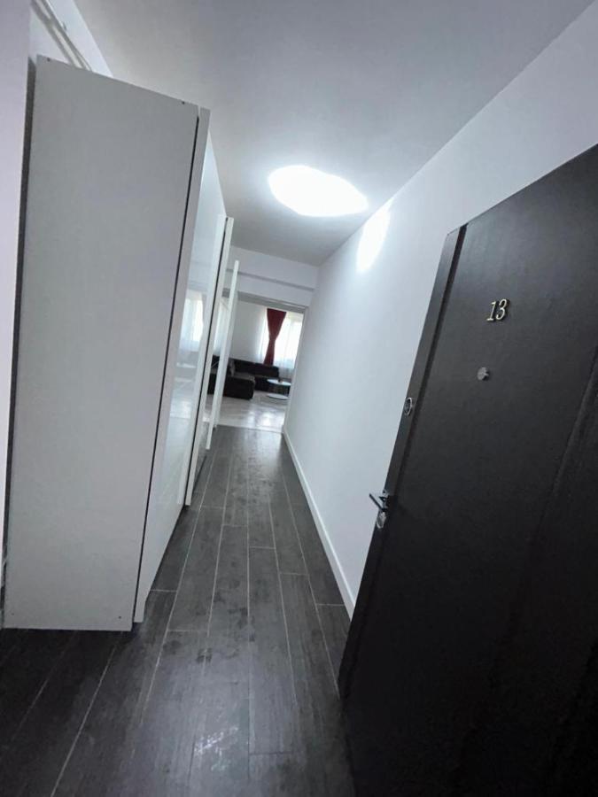 Marvellous Aparthotel With Master Apartments Suczawa Zewnętrze zdjęcie